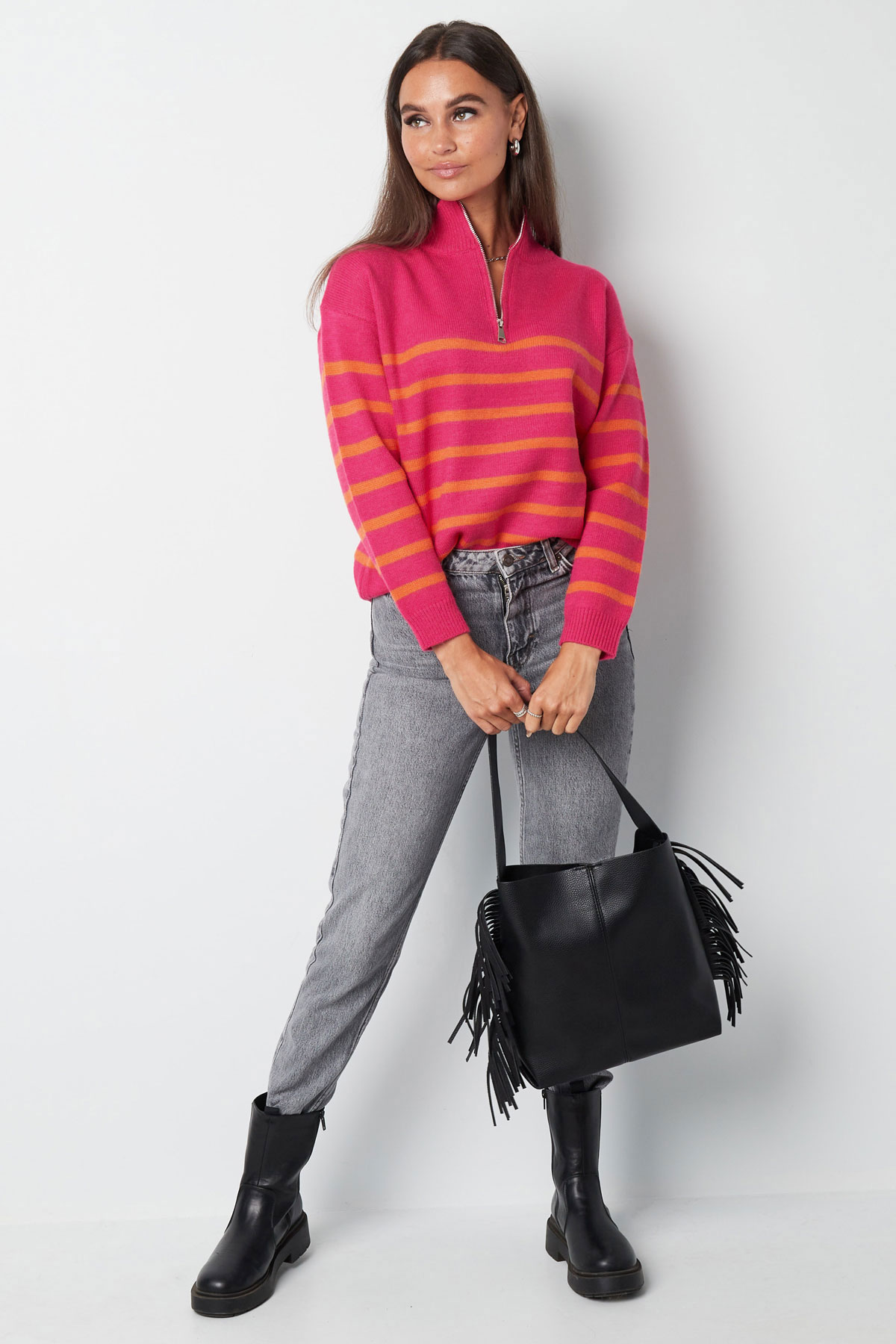 Pull tricoté à rayures avec fermeture éclair - noir et blanc h5 Image7